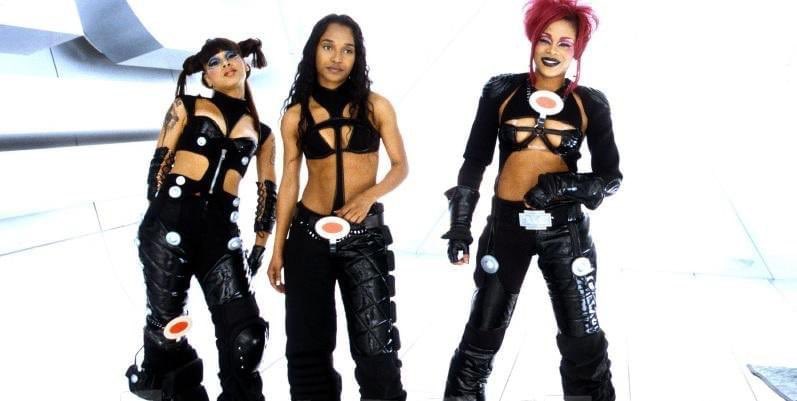 manizegos's tweet photo. afrofuturistic music videos over everything https://t.co/yMyrlDxO2l