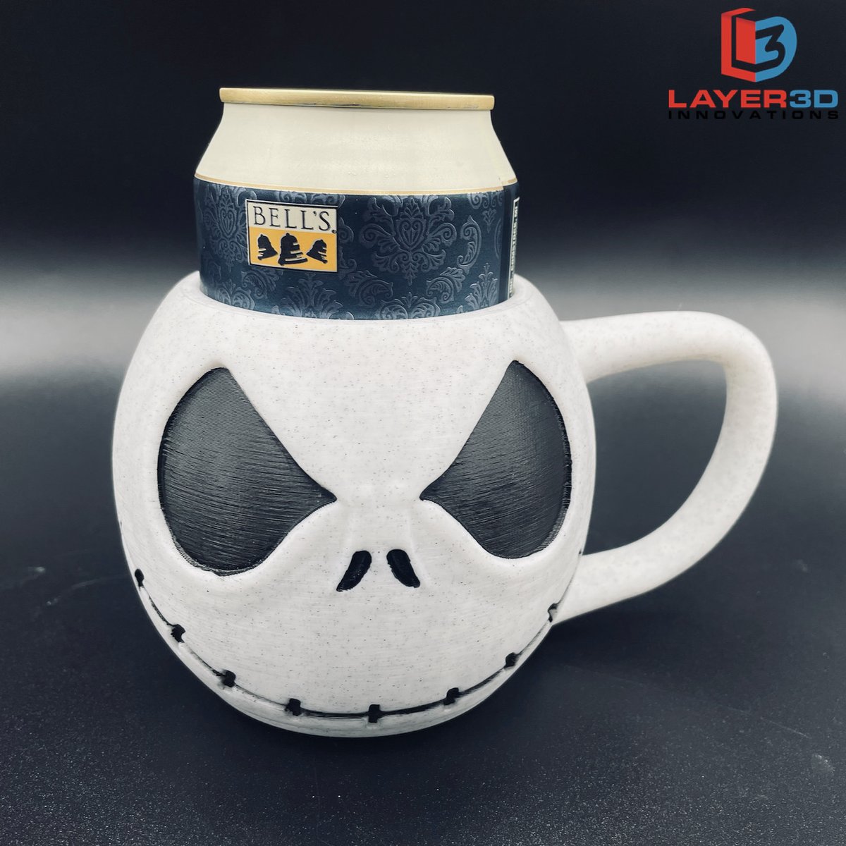Layer3DI's tweet photo. Last weekend before #Halloween!  Drink your favorite (witches) brew in a  #jackskellington #colster!

🛒👉https://t.co/nLPI9BZ0vN

Model by @hex3d_design 

#yeti https://t.co/C8ZObYT167