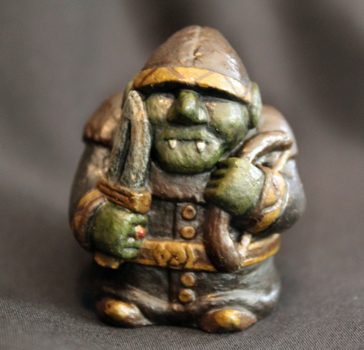 FrankHeiler's tweet photo. 'The Archer'
1.4" x 1.4 " x  1.75"
Mixed Media.
For Sale:
https://t.co/HDJfPXCu1K

 #horror #horrorart #darkart #ghoul  #outsiderart #outsiderartist #undergroundart #statue #fantasyart #goblin #gremlin #troll #elf #imp #orc #miniatures  #carving #ivorycarving #replica #ancient https://t.co/oQZcBbKPia