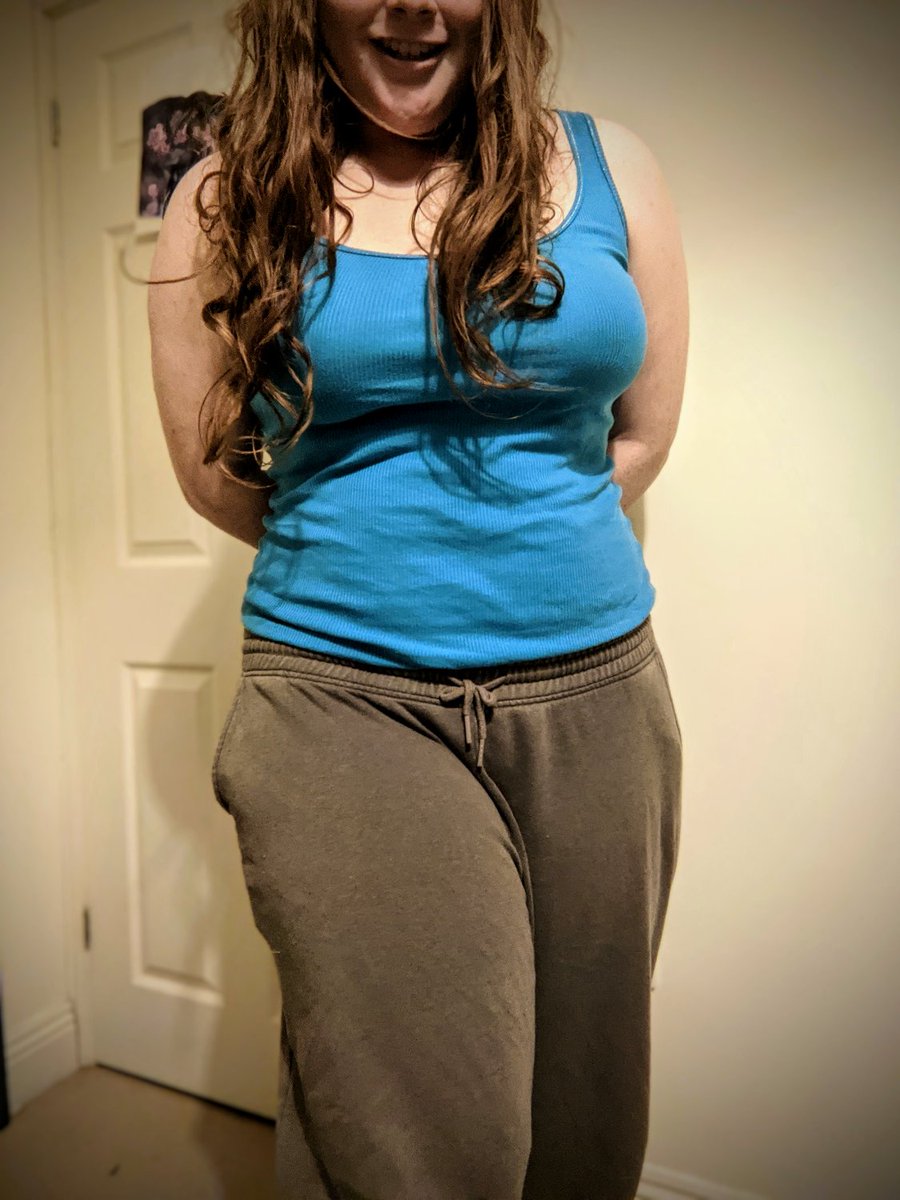 Please_Please_8's tweet photo. Think I'll be able to hide this? Before and after.

I snuck off and stuffed myself.

https://t.co/85rcwqbZbn

#belly #bellystuffing #bellybulge #vore #feedee #gainer #onlyfans https://t.co/FZiEivtFnk
