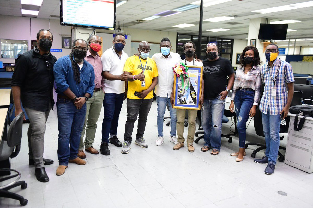 AndreLoweJA's tweet photo. Today is my final day as Sports Editor at The Gleaner. My resignation ends 12 years of amazing experiences. 

I am forever grateful to my team, colleagues, supervisors then and now, sources, sporting personalities, readers, mentors etc. 

My next move will be my greatest! https://t.co/1T3wegBABa