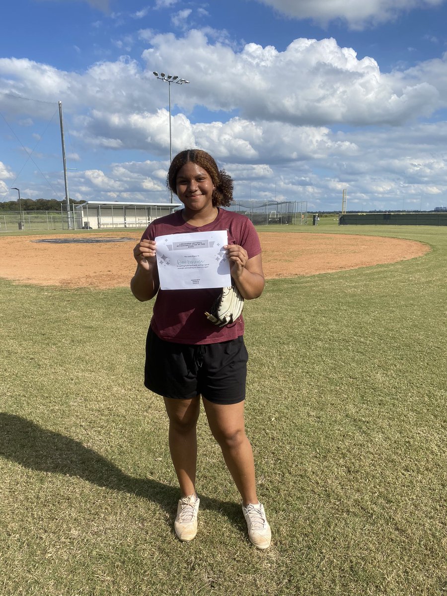 GRHS Longhorn Softball tweet media