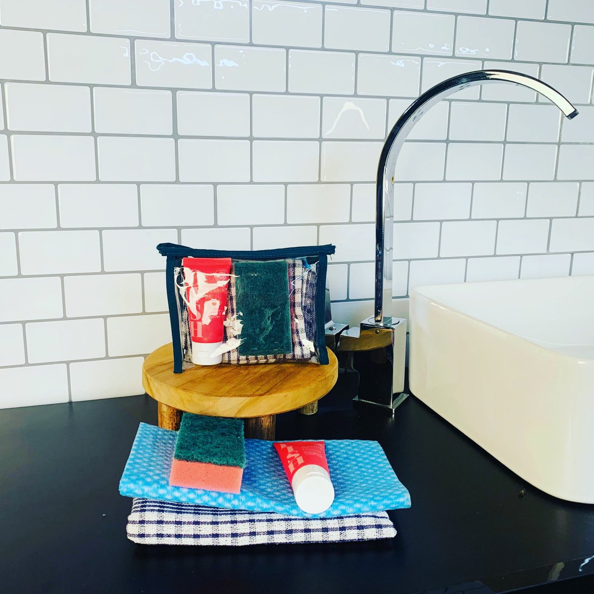 💡 PRODUCT SPOTLIGHT 💡

KITCHEN PACK 2 

Pre packed in a handy zip bag, these zip bag kitchen packs from Walter Geering are a great way to welcome your guests. Not only do they provide essential kitchen cleaning items, they encourage and promote cleanliness.

Order online today.