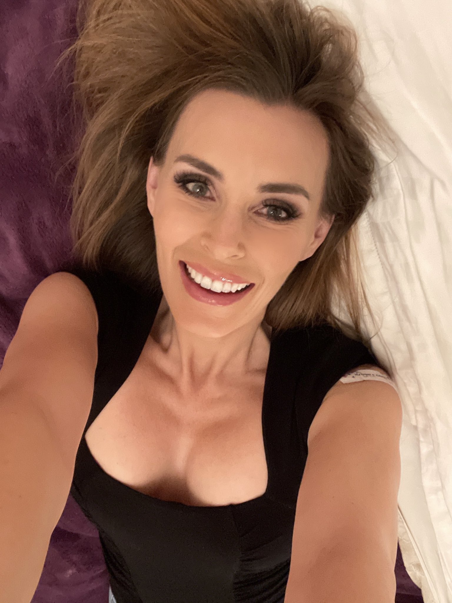 tanyatate on X: So many fake accounts on Instagram, Facebook, Twitter and  more, using my images. Did you ever see one of them? 😵‍💫 Massive thank  you to #clipsentry from @takedownpiracy @rebarocket