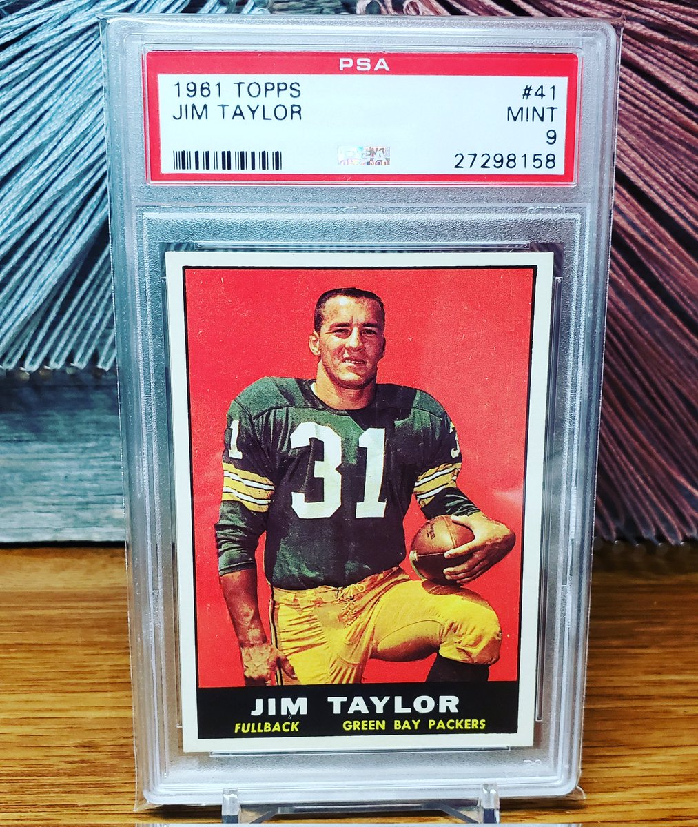 SconnEtradition's tweet photo. All-Time Packers tough guy and Hall of Famer, Jim Taylor Pop 15 none higher. First card in a Packers uniform. #jimtaylor #halloffame https://t.co/kD2Xi8J7cs