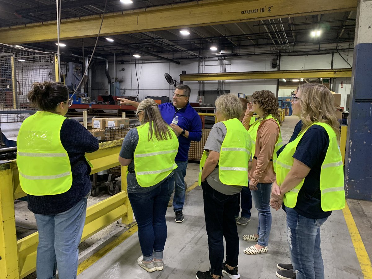 ShawneePublic's tweet photo. SPS counselors partnered with @shawneeforward, @GCTechOK and @GeorgFischer to learn about #ICAP and job opportunities at @GeorgFischer. #ShawneeSTRONG @oksde #oklaed https://t.co/XlXiH4xe2n
