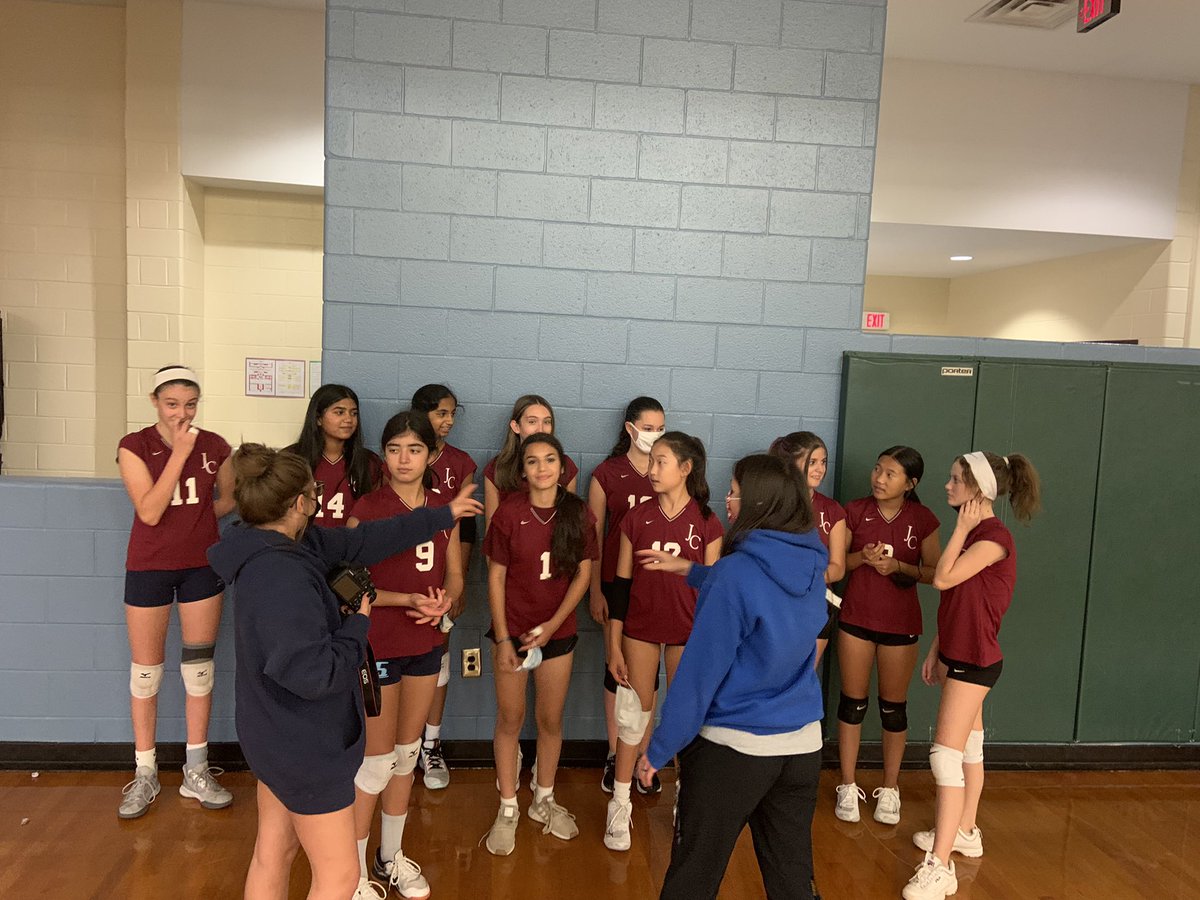 AP_Gamel's tweet photo. AMMazing 🦁 Volleyball Team with Coach Larson against FAST tonight! Goooooo Lions!! ❤️ https://t.co/sJwYnpRR2c