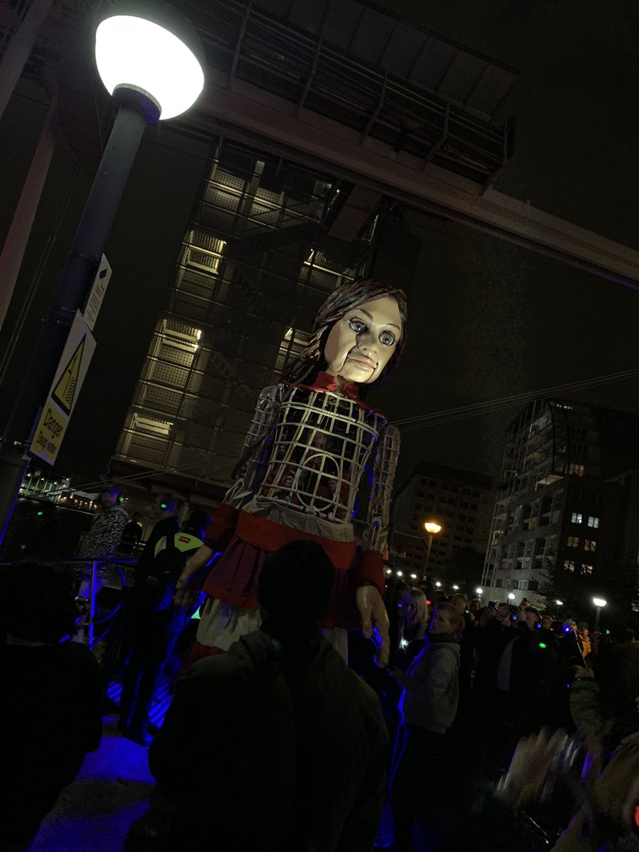greg0ryt's tweet photo. Great work #ARRIVALRD @im_possibleUK #DunsterBausor @YourRoyalDocks @dunster_matthew #KateAnderson @walkwithamal #LiveTheatre https://t.co/PW9HH20Ayo