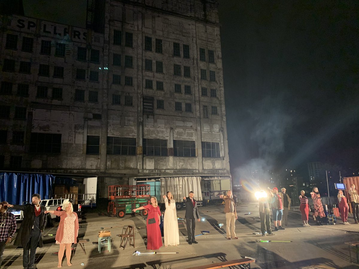 greg0ryt's tweet photo. Great work #ARRIVALRD @im_possibleUK #DunsterBausor @YourRoyalDocks @dunster_matthew #KateAnderson @walkwithamal #LiveTheatre https://t.co/PW9HH20Ayo