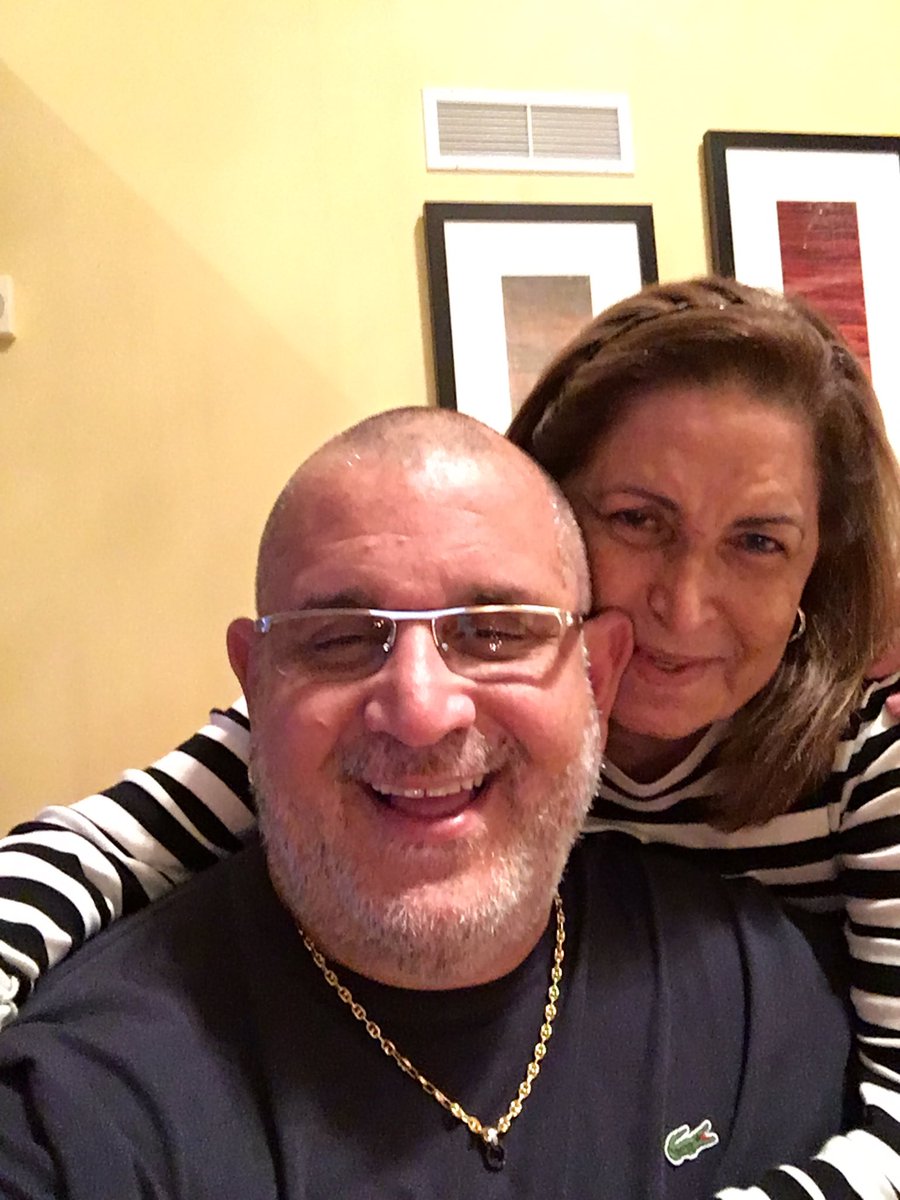 bsmarinos's tweet photo. Cuando desaparecieron a mi hijo no sabia como podía denunciar todos los días y me enseñaron a usar las redes nunca lo había hecho y en este camino he encontrado a muchas personas q día a día me ayudan a seguir luchando quiero darles las gracias y pedirles por favor sigan conmigo https://t.co/UBNVOFUBdb
