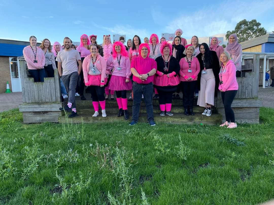 SouthfieldLuton's tweet photo. A fabulous effort from the whole school today to #WearItPink for @BreastCancerNow in memory of our own Miss Pollard. We have raised over £450 and counting! Thank you to all Luton schools who took part along with us 💗 @pioneer_trust @chantryprimary @WhitefieldLuton https://t.co/EEGwgzqQwG