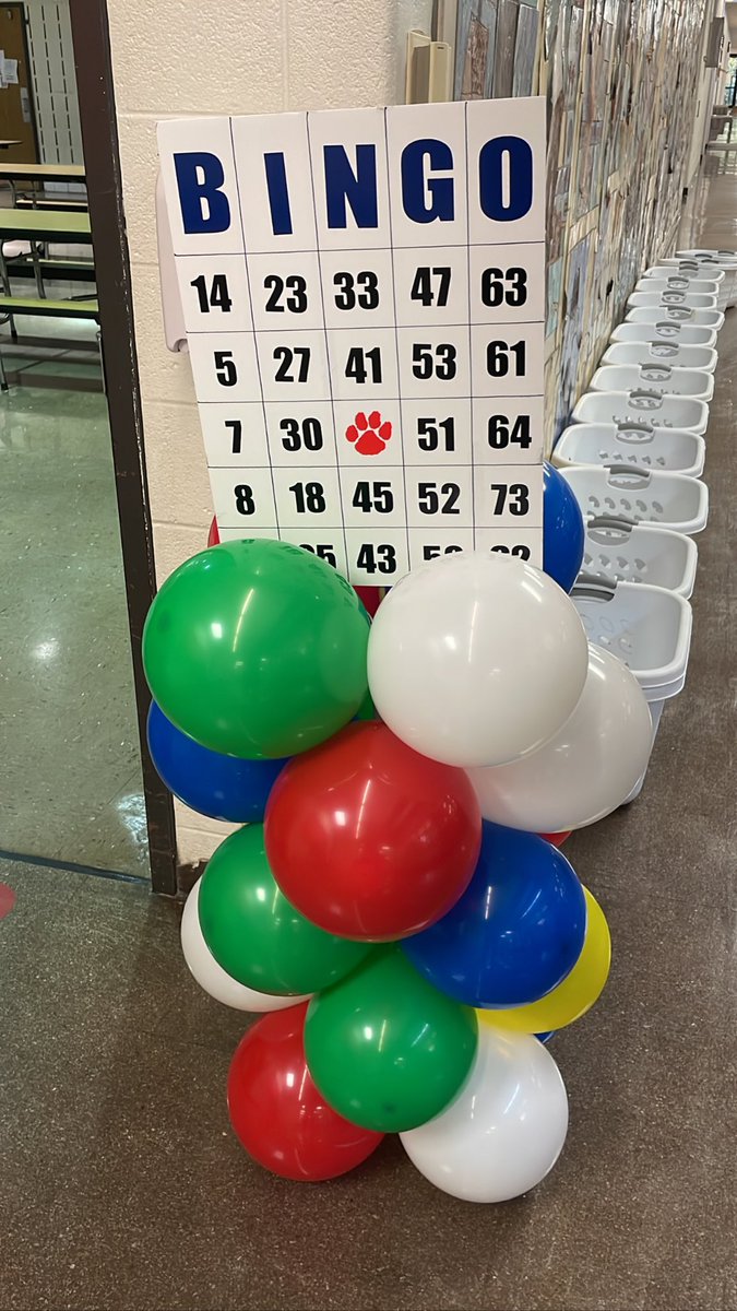 MrH_LSES's tweet photo. BINGO night at Clopper Mill! Can’t wait to connect with our families tonight! #ClopperStyle https://t.co/veyCeY6JoN