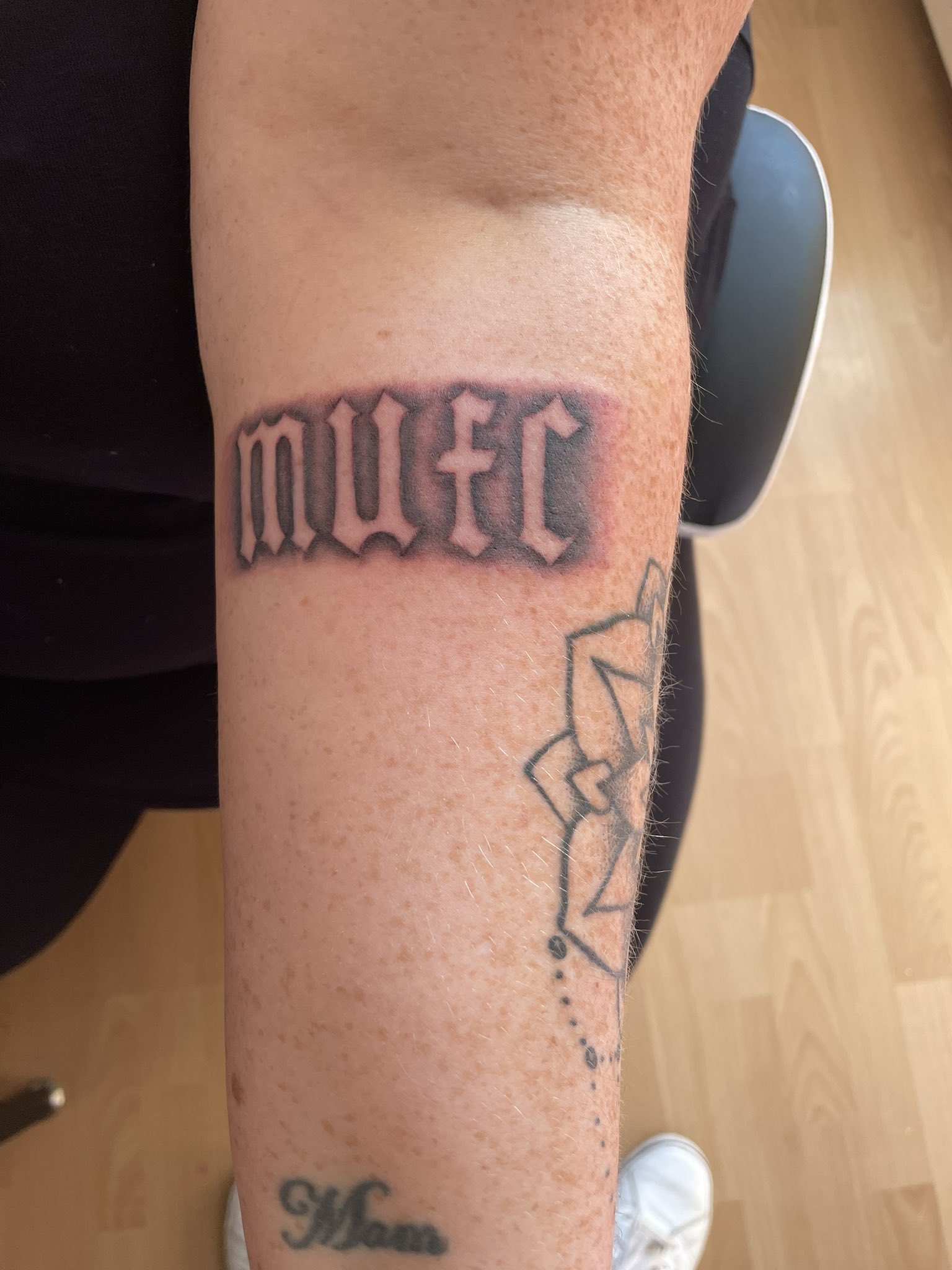 Ashlee 🇺🇦 on Twitter: "So this happened today… @ManUtd #tattoo #MUFC  #ManUnited #ManUtd #love 😍😍😍🥰🥰🥰❤️❤️❤️ https://t.co/w6NF84BU7w" /  Twitter