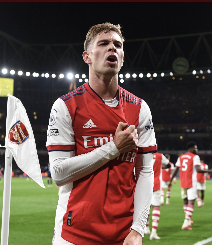 KingEmma87's tweet photo. One of our own. Emile Smith Rowe. Keep growing boy. #afc #AFCAVL #Arsenal https://t.co/GUxXqclx4z