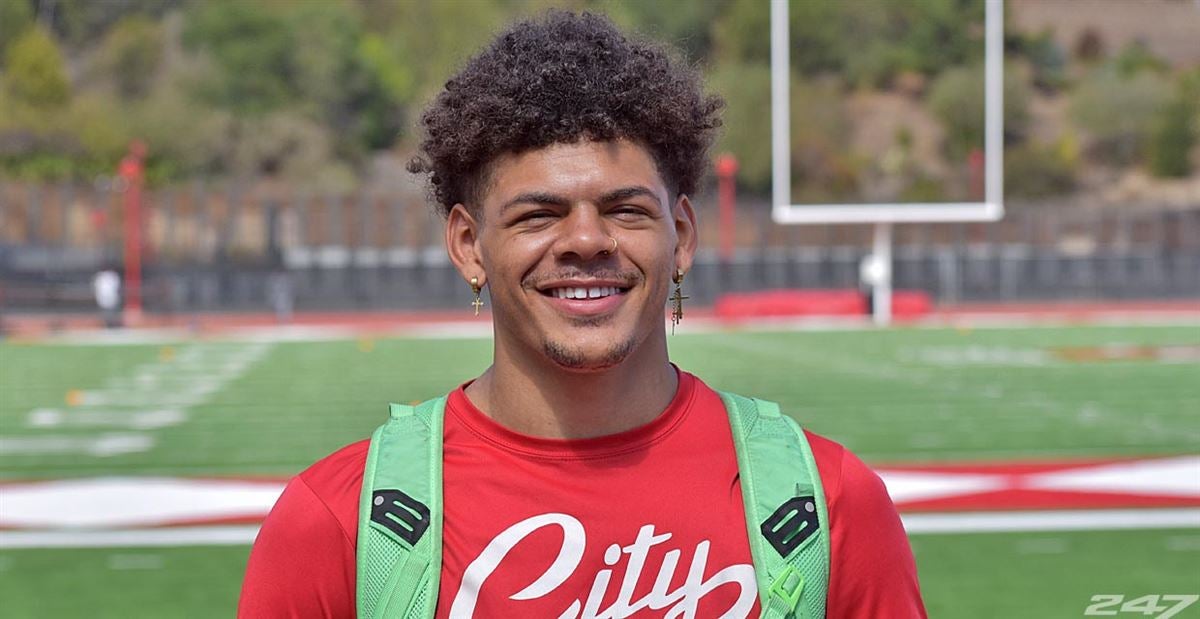 City College of San Francisco (Calif.) defensive back Sam Lockett is starting to reel in offers 247sports.com/Article/JC-DB-…