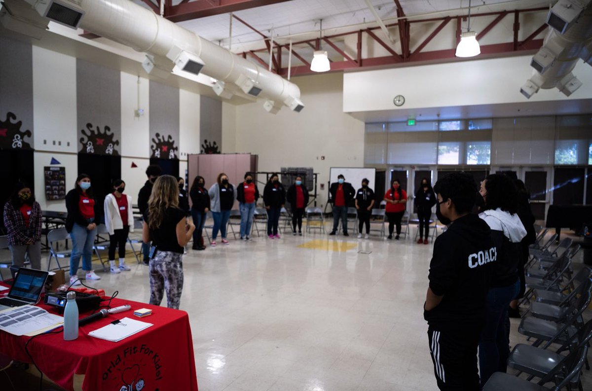 WorldFitForKids's tweet photo. With training, practicing and doing, A World Fit For Kids! is ready to prepare young people for fit and fulfilling lives! Join us and find your fit❤️
.
.
.
#findyourfitfriday #wfit #afterschool #nonprofit #nutrition #health #physicalactivity #healthylifestyle https://t.co/M5d5T16Xu0