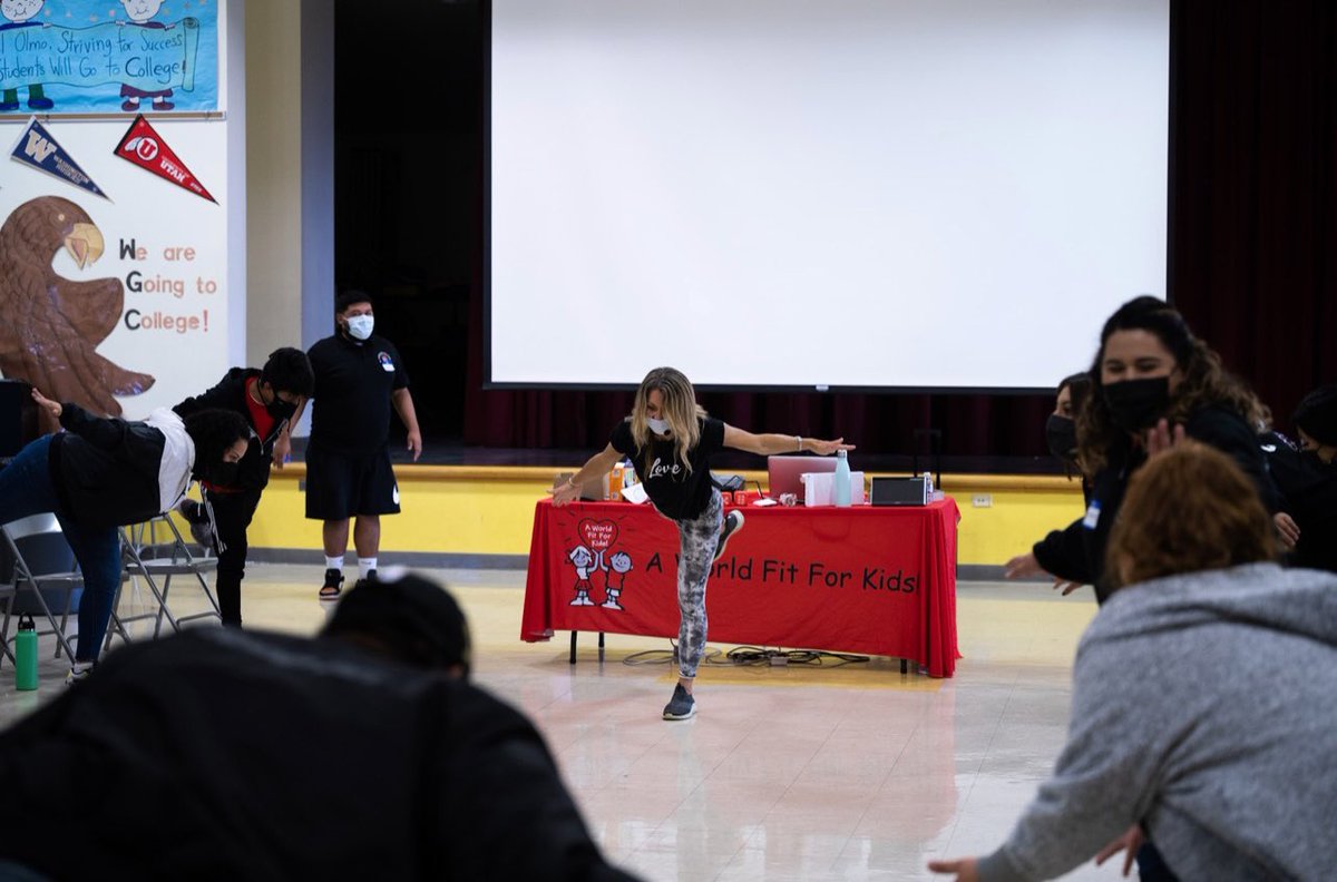 WorldFitForKids's tweet photo. With training, practicing and doing, A World Fit For Kids! is ready to prepare young people for fit and fulfilling lives! Join us and find your fit❤️
.
.
.
#findyourfitfriday #wfit #afterschool #nonprofit #nutrition #health #physicalactivity #healthylifestyle https://t.co/M5d5T16Xu0