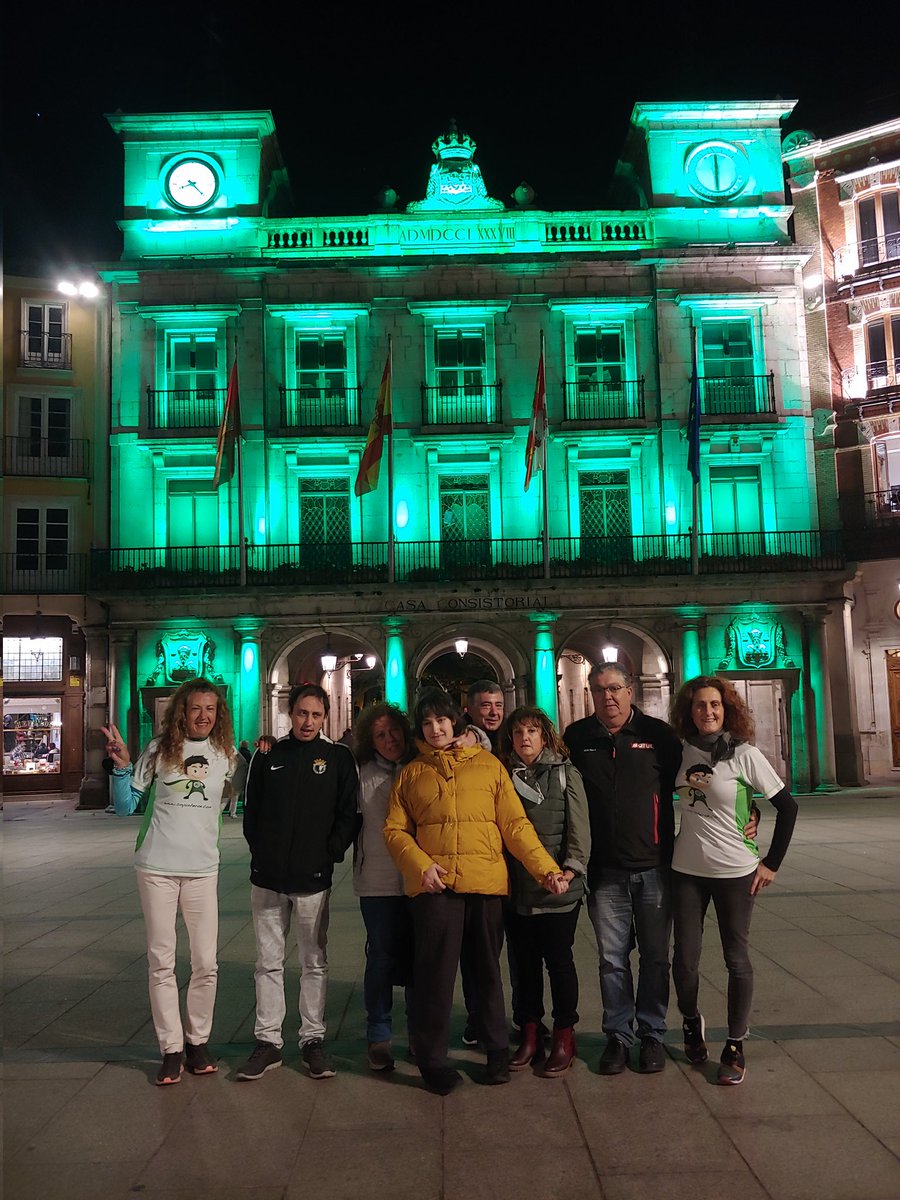Yolanda22q13's tweet photo. Gracias @Aytoburgos @danidelarosa por darnos visibilidad 22 de octubre día internacional @PhelanMcDermid @RunPhelan #runlikeaherophelan https://t.co/0V62dascsK