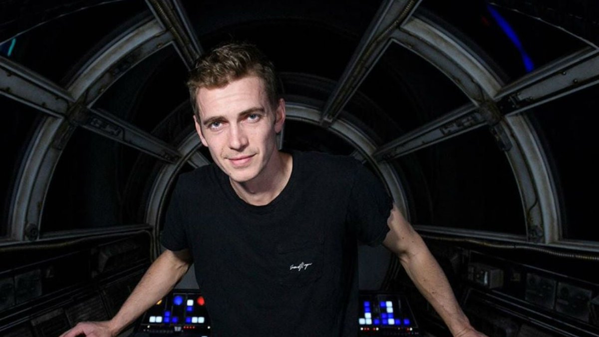 BREAKING: Hayden Christensen is set to reprise his role as Anakin Skywalker/Darth Vader in the upcoming Ahsoka Disney+ series. bit.ly/3pskXXK

He was previously confirmed to be involved in the Obi-Wan Kenobi series as well.