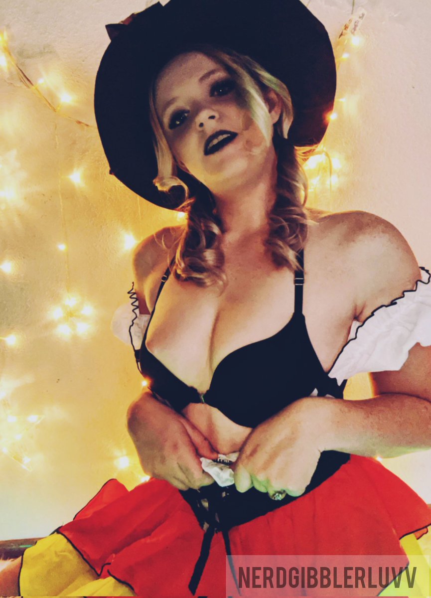 🌈🤟🏻Kimmie Gibbler 🫰🏻🎮 ⛱️XBIZ Miami bound! tweet media
