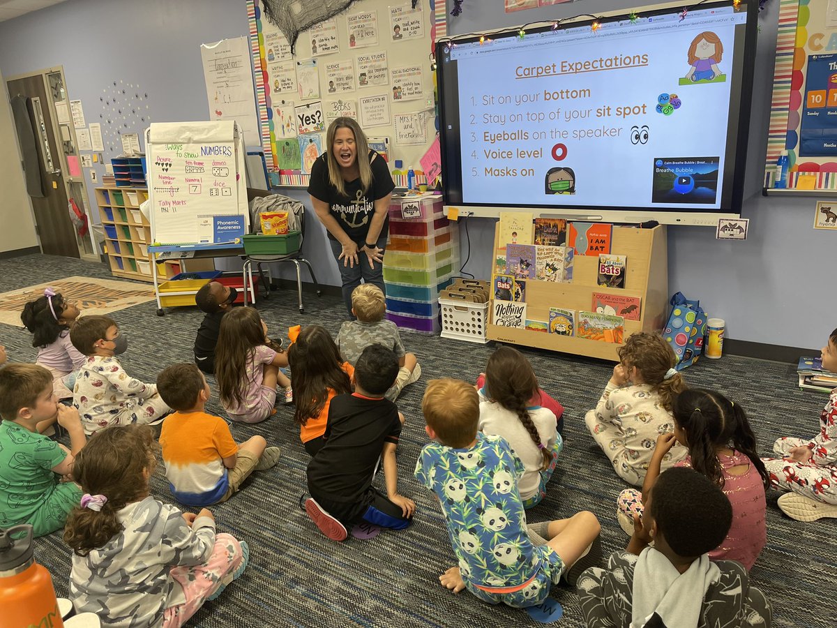 PaezMrs's tweet photo. Dissecting owl pellets was a huge hit with our kinder tigers! Shout out to @mscqualls for the idea! Also, huge thanks to @mcreynoldssteph for coming to help!! Our tigers practiced their life principle of cooperation dissecting in groups! @TISDGOES #rockyourschool https://t.co/vTrct48t9T