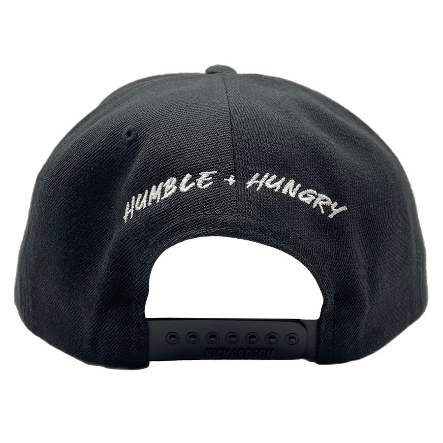 BPortistime's tweet photo. 🚨New Drop!! Cop the Official UD “UNDERDOG” Limited Edition SnapBack Hat. Y’all Know the Deal, We’re Always Staying Humble &amp; Hungry! Link in the Bio #UNDERDOG #StayLockedIn https://t.co/14lP5Lp1Bx