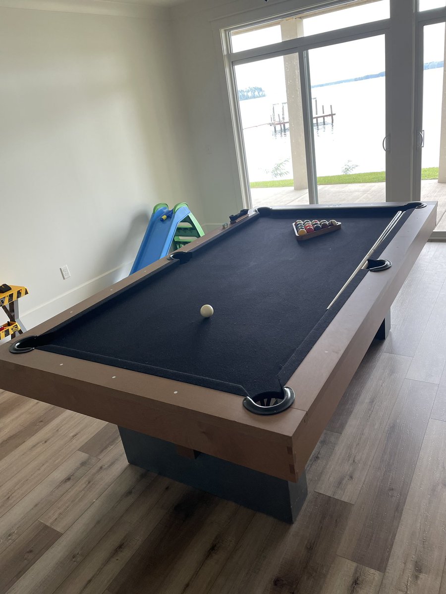 ggreiner21's tweet photo. Selling an 8 foot modern pool table. Brand new, used maybe one or two times. Shoot me a DM if you or anyone you know is interested! 🎱 https://t.co/oCeEYfGLV1