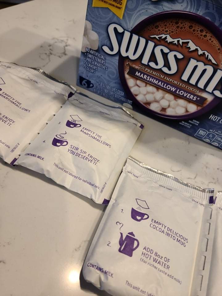 ckz8780's tweet photo. @ConagraBrands @EpicCoffeeFiend Upon further investigation we've discovered that the aforementioned marshmallows are in fact numerous if you look in the right location! Huzzah! Also, we both think you are awesome for responding to this seriously and entertaining us when we were obviously just messing around 😁 https://t.co/b7Xl5JsdPD