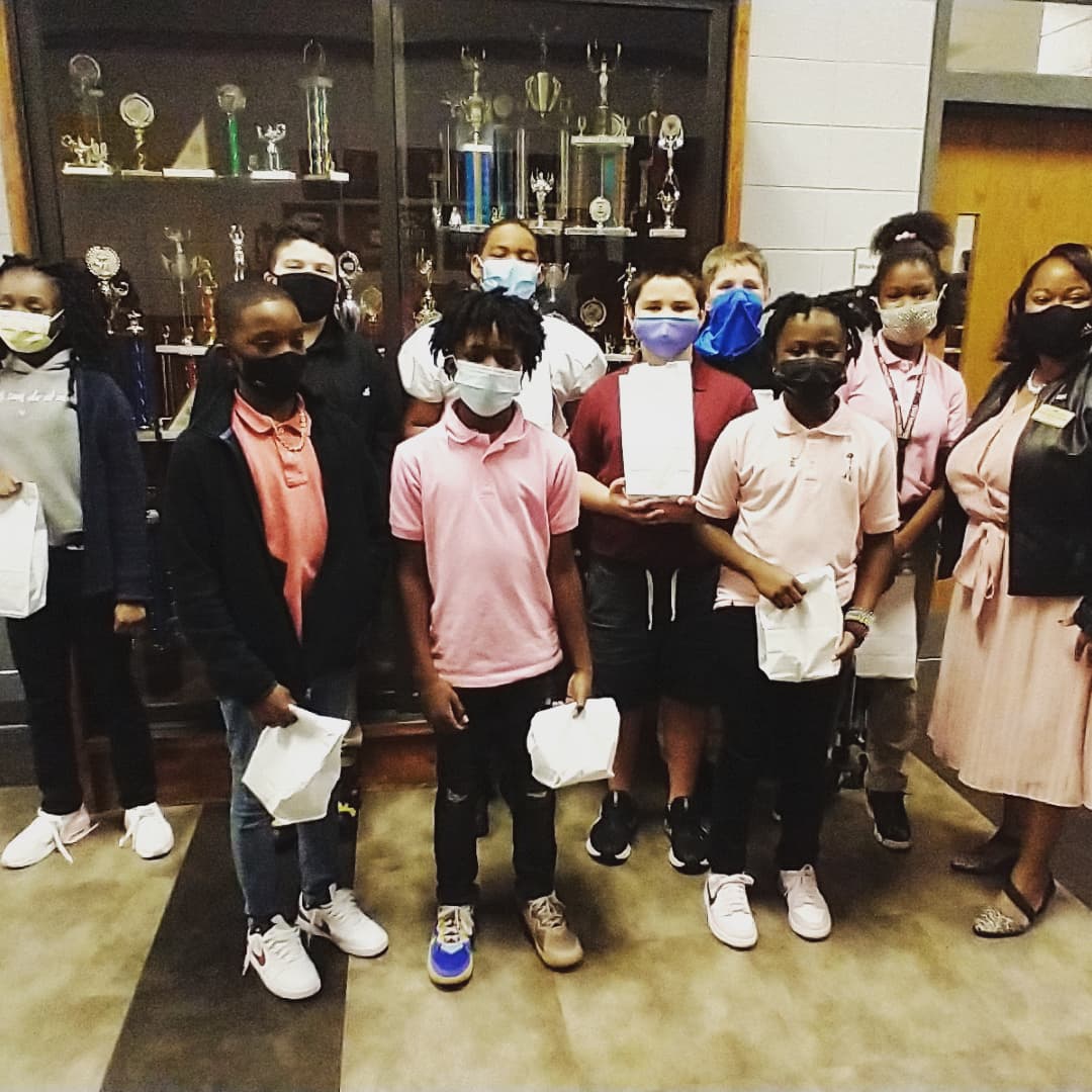 WMS_MC_Macon's tweet photo. We are SO proud of our top 10 readers in 6th, 7th and 8th grade.
Top 6th grade reader - Anthony H.
Top 7th grade reader - Jalen B.
Top 8th grade reader - Jiayah J.
And Jalen B. is already a millionaire reader! Way to go!!! #readersareleaders https://t.co/Ew6qJb3l2S