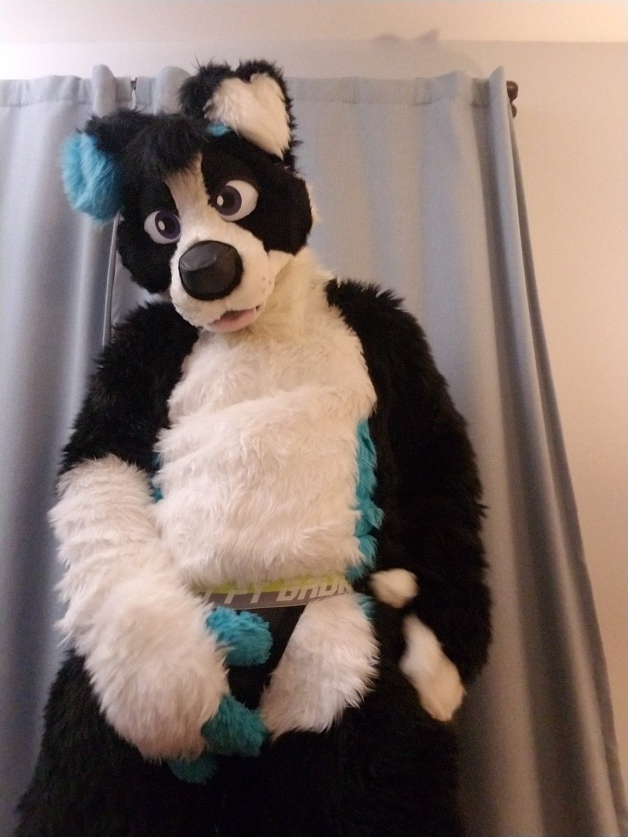 This #Jocktober #FursuitFriday is from Atlanta's own <a href="/FortTroff/">Fort Troff</a>. Just be careful if you take your pictures with a flash, they might turn see-through! ;-)