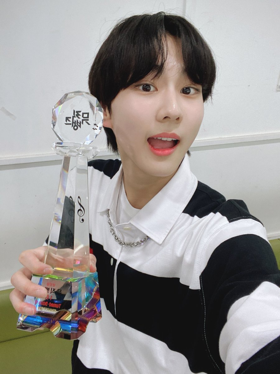 비B도D리X베B tweet media