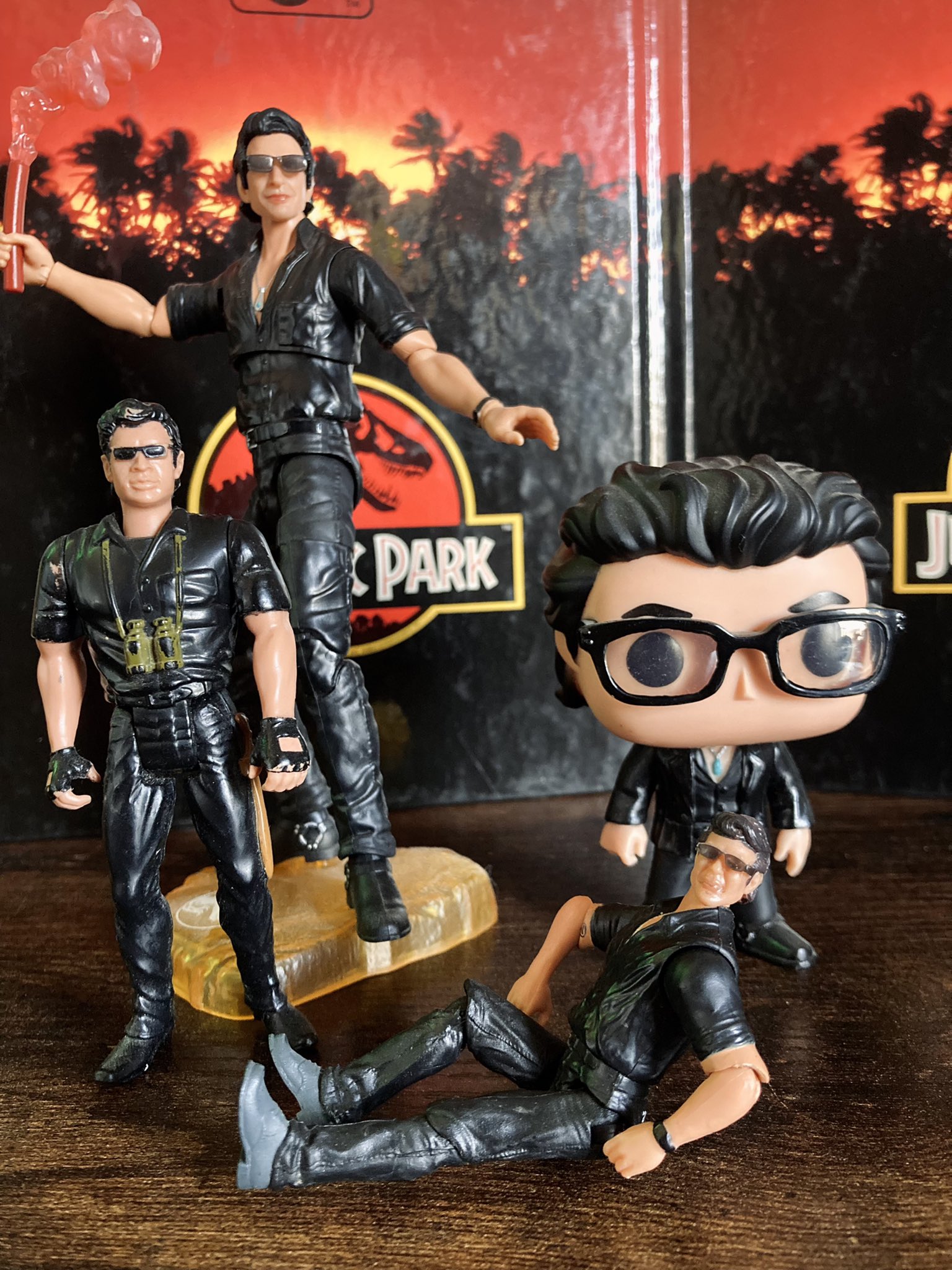 Happy birthday to the legendary Jeff Goldblum 