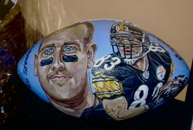 LarryKlu's tweet photo. Found a better pic of a #handpainted ⁦@heathmillerfans⁩ football done over 10 years ago ⁦@steelers⁩ #happybirthday to big #heath!!! #artistsoftwitter #nflart https://t.co/rkTwcARflN