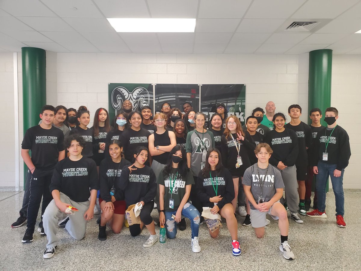 MaydeCreek Wrestling tweet media