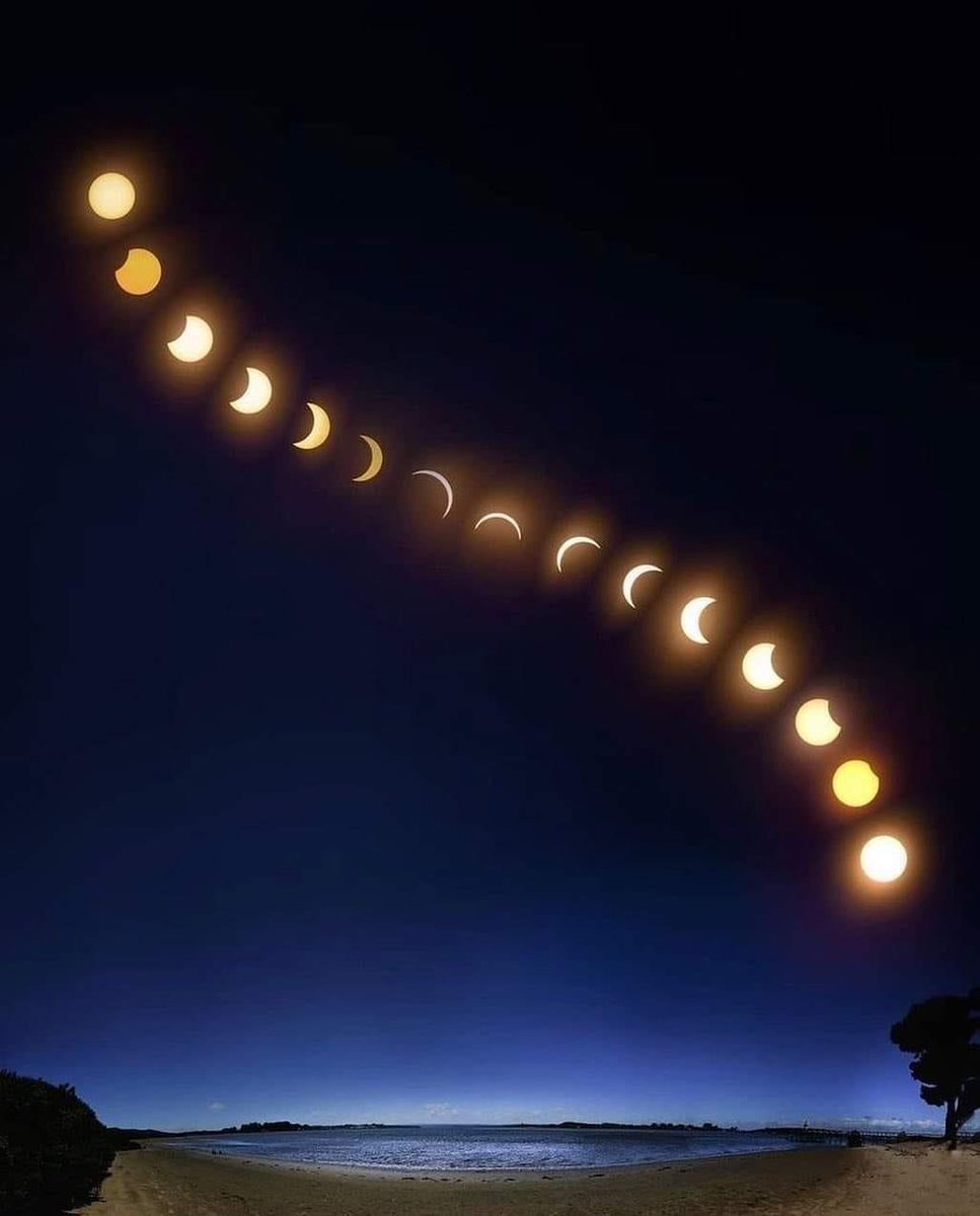 redditSpaceView's tweet photo. Partial Solar eclipse time-lapse https://t.co/ML5Ci41YQ3