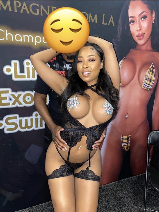 #exxxotica #nj #maskonnyc https://t.co/859kx8sIDy<a href="/tag/exxxotica"class="tags">#exxxotica</a><a href="/tag/nj"class="tags">#nj</a><a href="/tag/maskonnyc"class="tags">#maskonnyc</a>