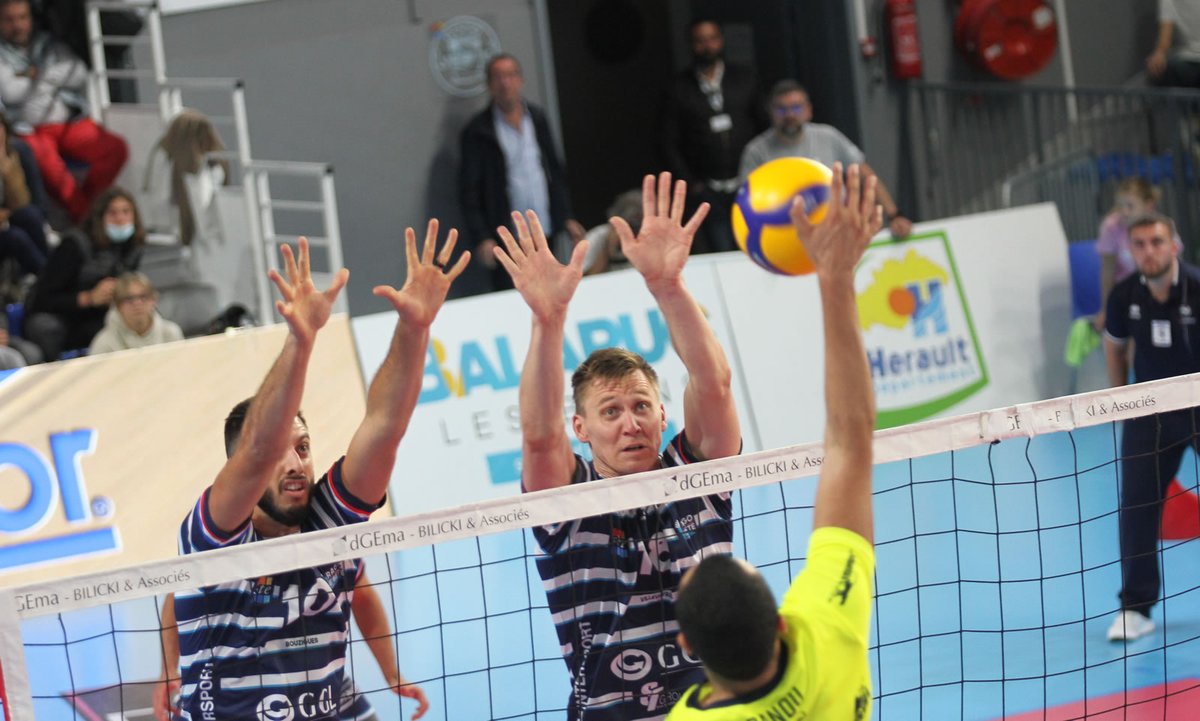 Radio ONE tweet media