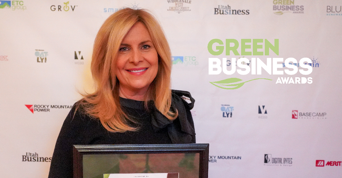 nuskin's tweet photo. #NuSkin is honored to receive a 2021 @UtahBusiness Green Award. Being a #ForceForGood is at the heart of everything we do. 💚 #GreenBusinessAward #sustainability #ForceForGreen #NuSkinGives https://t.co/VqsqVFWQMf