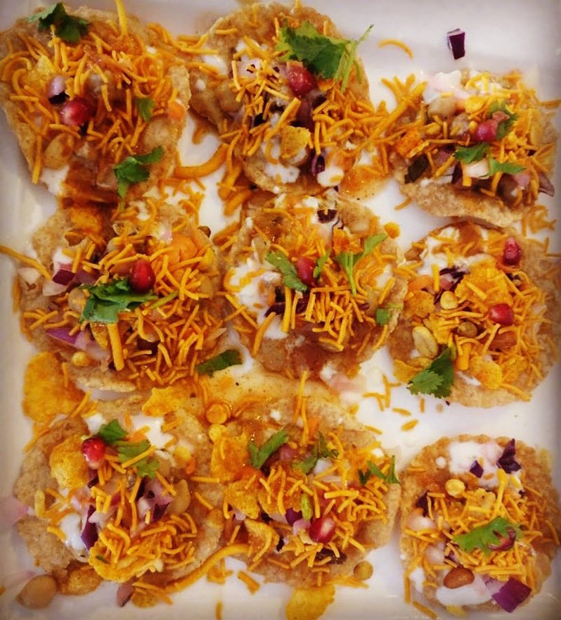 delhish's tweet photo. Come and join us this Saturday for a chat and some CHAAT!!!

Open on SATURDAY from 11 - 2pm and 4-8pm. Make a booking at https://t.co/eNfJ09Uy1Z

#Vegan #plantbasedfood #saturday #Foodie #Food #plantbased #vegano #veganlife #veganrecipe #veganfoodshare https://t.co/o9nO8ELiA7