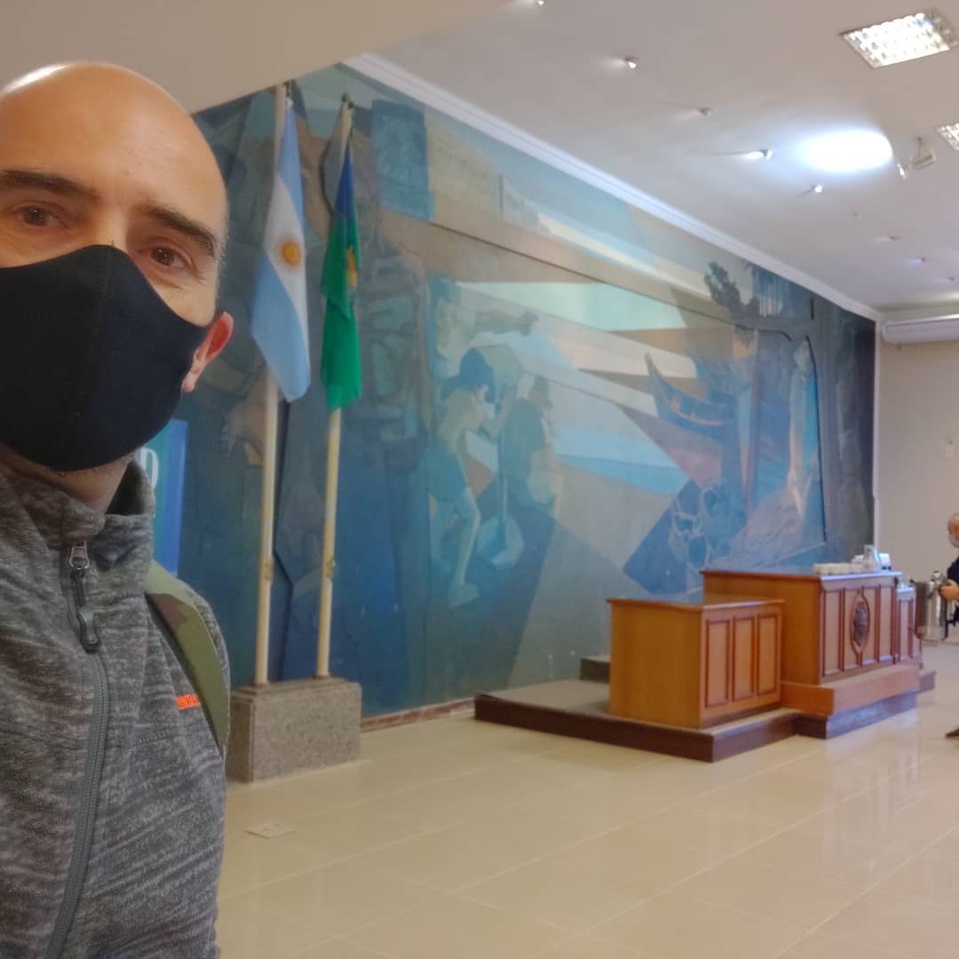 En el Honorable Concejo Deliberante de Tigre, en una entrevista con las responsables del Museo de las Escuelas de Tigre
#tigre #museo #museodelasescuelas