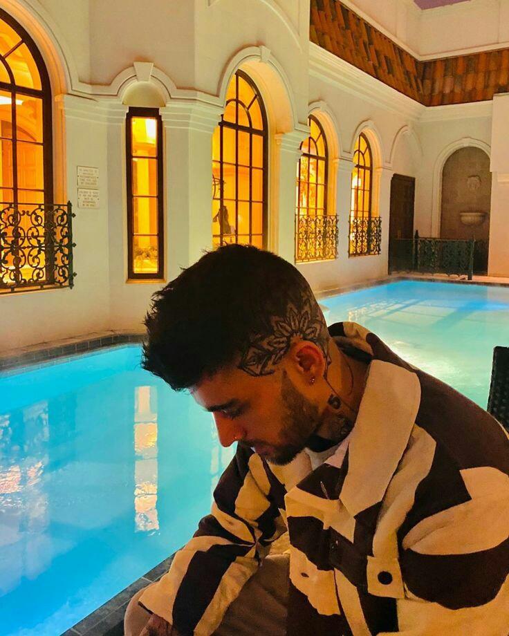 iZJMPROTECT's tweet photo. UN RT = UN VOTO 

I vote for #ZaynMalik as #100MostHandsomeMen2021 for #tbworld2021 @zaynmalik https://t.co/0EGZaeN9Qv