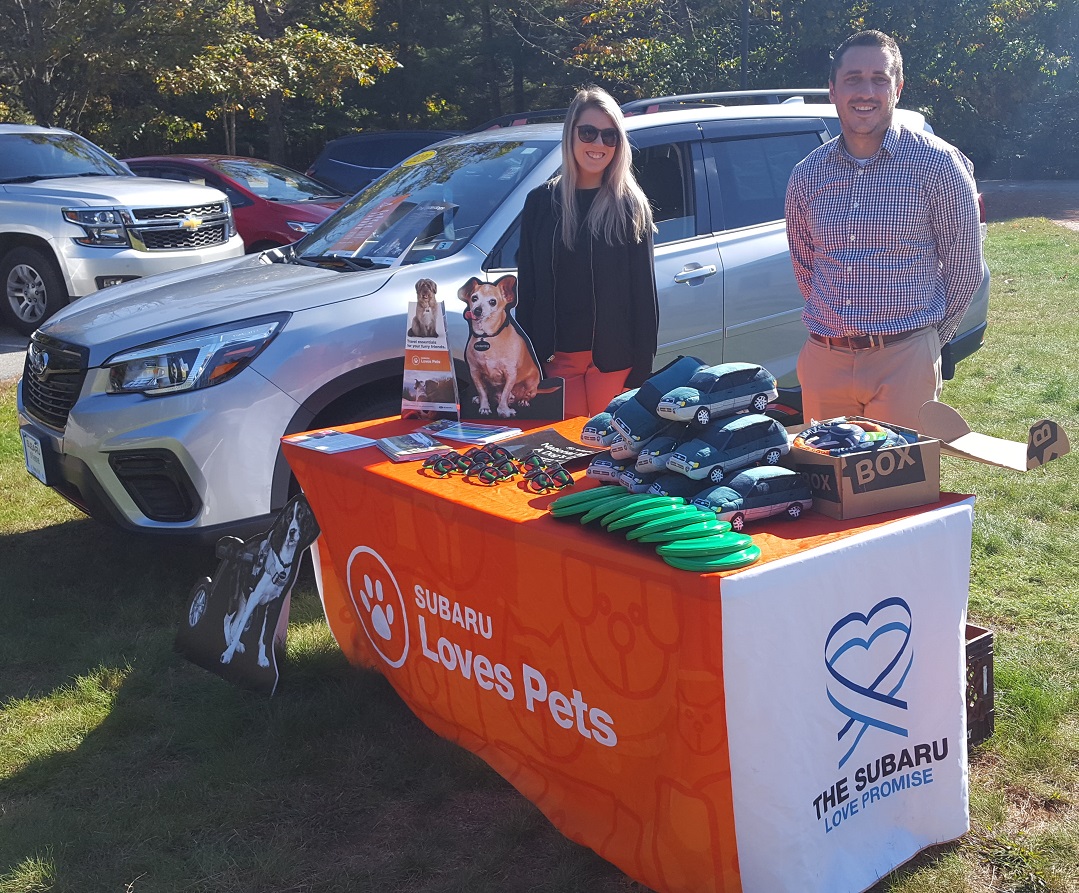 The Subaru of Keene team came by yesterday during the Subaru Loves Pets adoption event (running in October) to promote Subaru's 3rd annual "Make a Dog's Day" (tomorrow - Oct. 22). They had some pretty awesome SWAG to give away, too.  Thanks so much, Subaru of Keene!