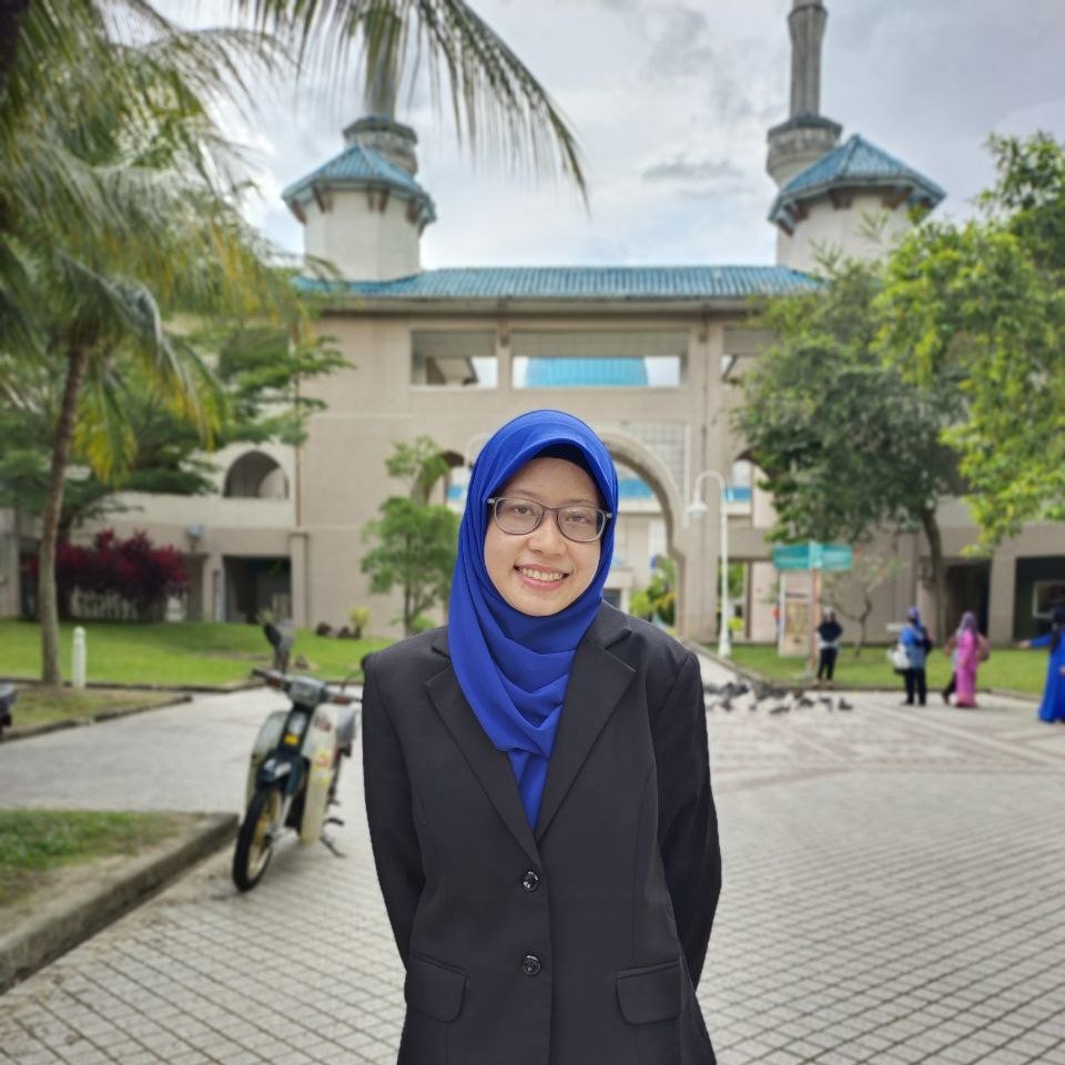 Comel_0402's tweet photo. #NewProfilePic https://t.co/HJNIEjiqBH