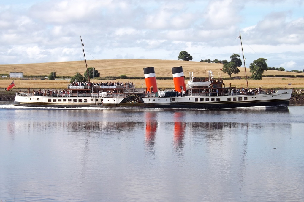 Scottish_Banner's tweet photo. In the OCT #ScottishBanner
Sailing down the water-#Scotland’s #steamboats
In their 100s, they once puffed their way along the #RiverClyde &amp; canals &amp; waterways
Issue out now!
https://t.co/THO5m4TD0d
#TheBanner #ScottishHistory #DoonTheWatter #ClydePuffer #PaddleSteamer #ScotSpirit https://t.co/Mb1SpplR6K