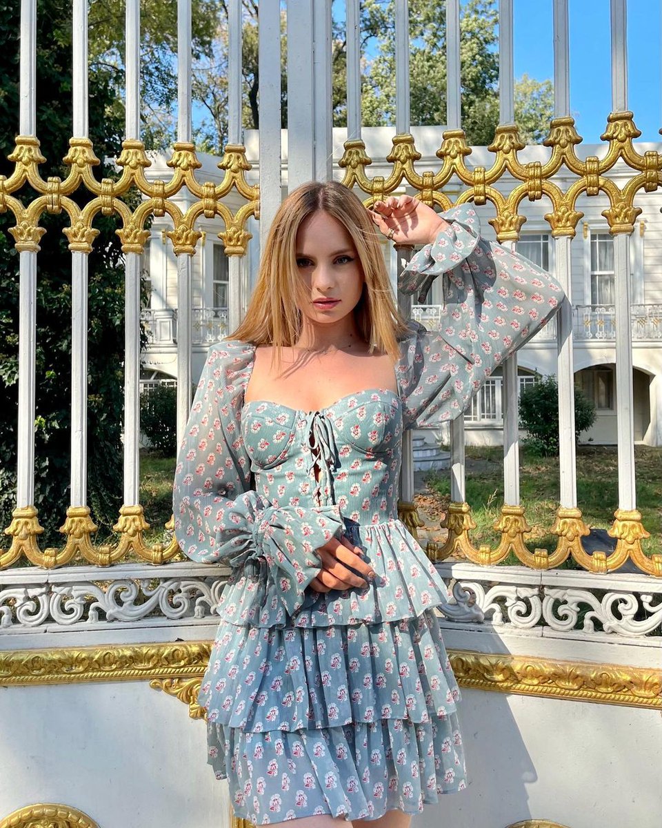 cemresolmazz31's tweet image. 