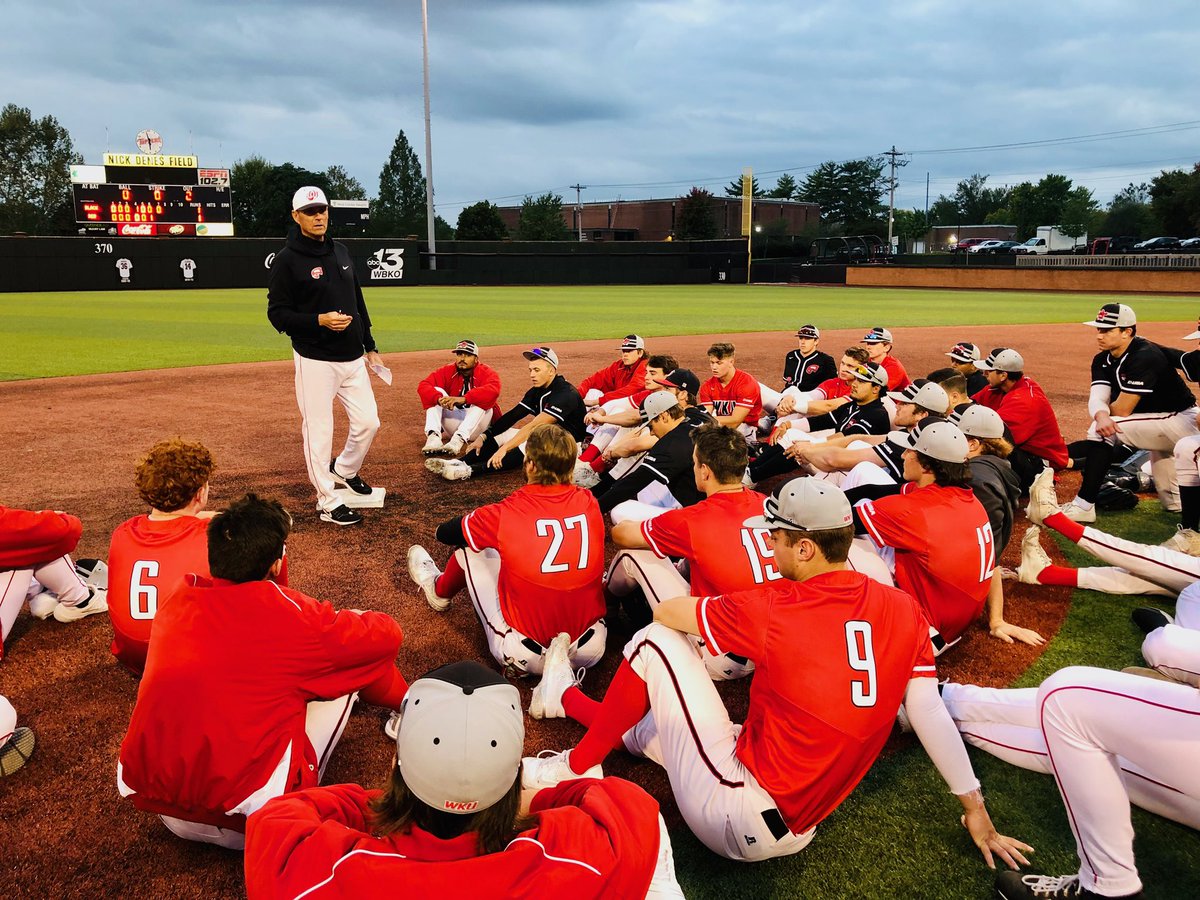 Game 1 ends in a 1-1 stalemate. 🔴⚫️

Game 2 action will start tomorrow at 1 PM!

#GoTops