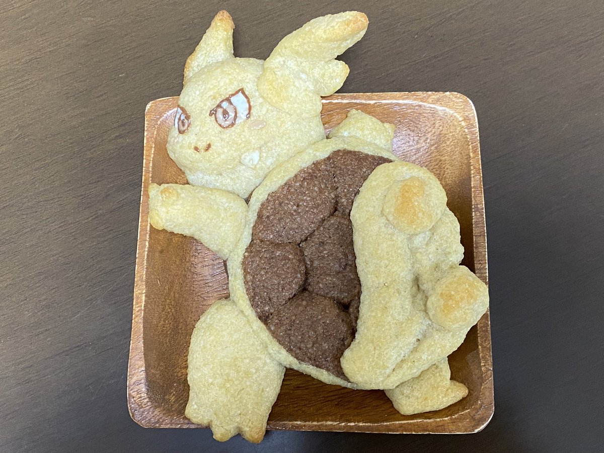 baypokesweets's tweet photo. カメールの玄米パンをつくりました🐢🍞 https://t.co/LGsXTWPTka