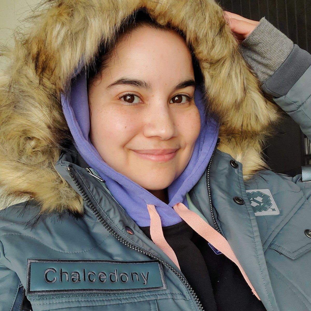 SashaMPalacio's tweet image. Finally arrived! Got my #Destiny2 #DeepStoneCrypt raid jacket (parka)! To get the chance to purchase it, you have to beat the raid before the first reset when it went live last year. Got it personalized with my PSN, per usual for most clothing rewards.

@destinythegame @bungie