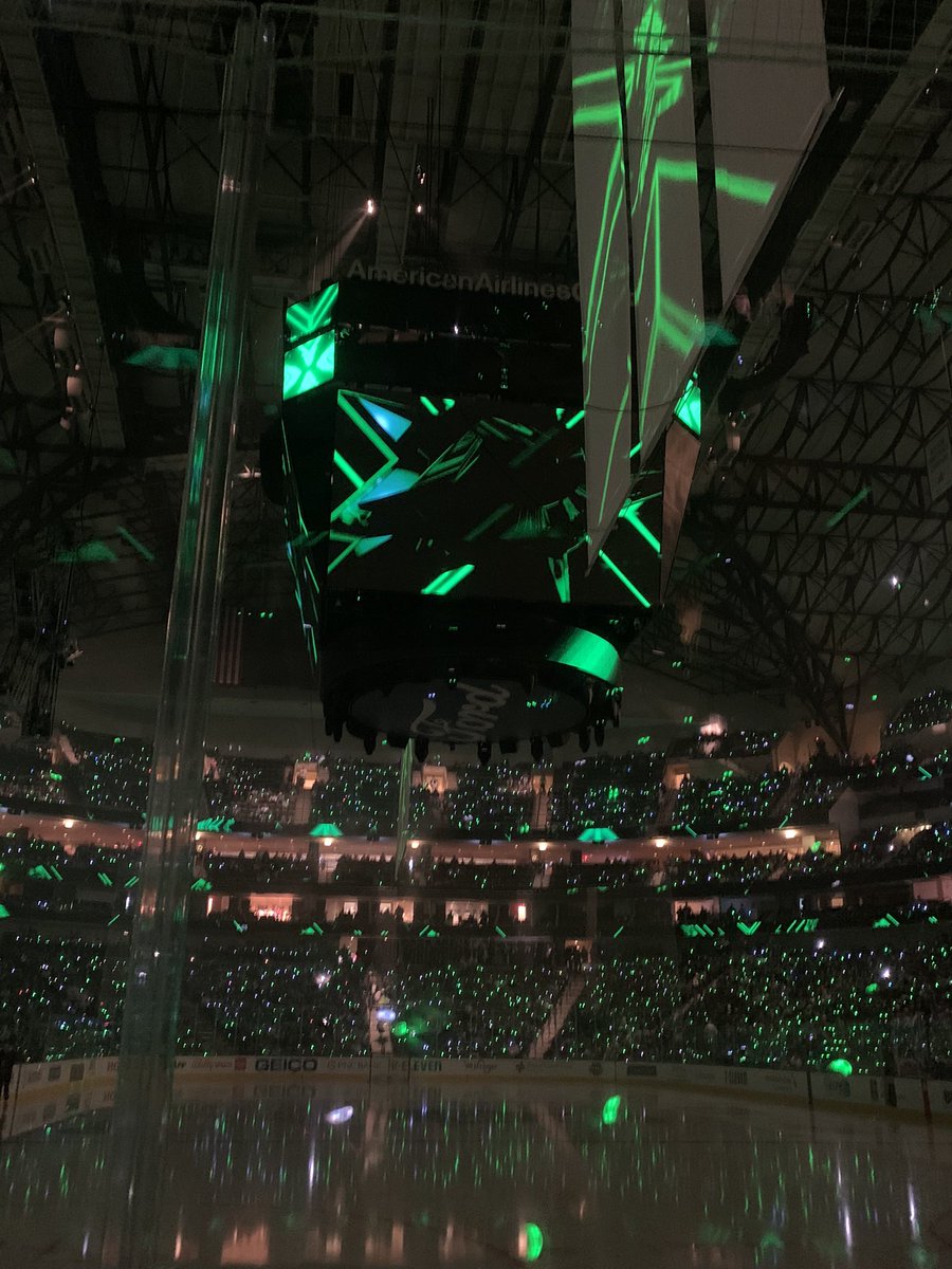 BeccaisaPenName's tweet photo. @DallasStars @jeffk_stars Nothing like a home opener that feels like playoff hockey #wildcrowd #hockeystarvedfans #starsfans #dallasstars #dallasstarshockey #LetsGoStars #thebesthockeyfans https://t.co/oDFReJkRvk