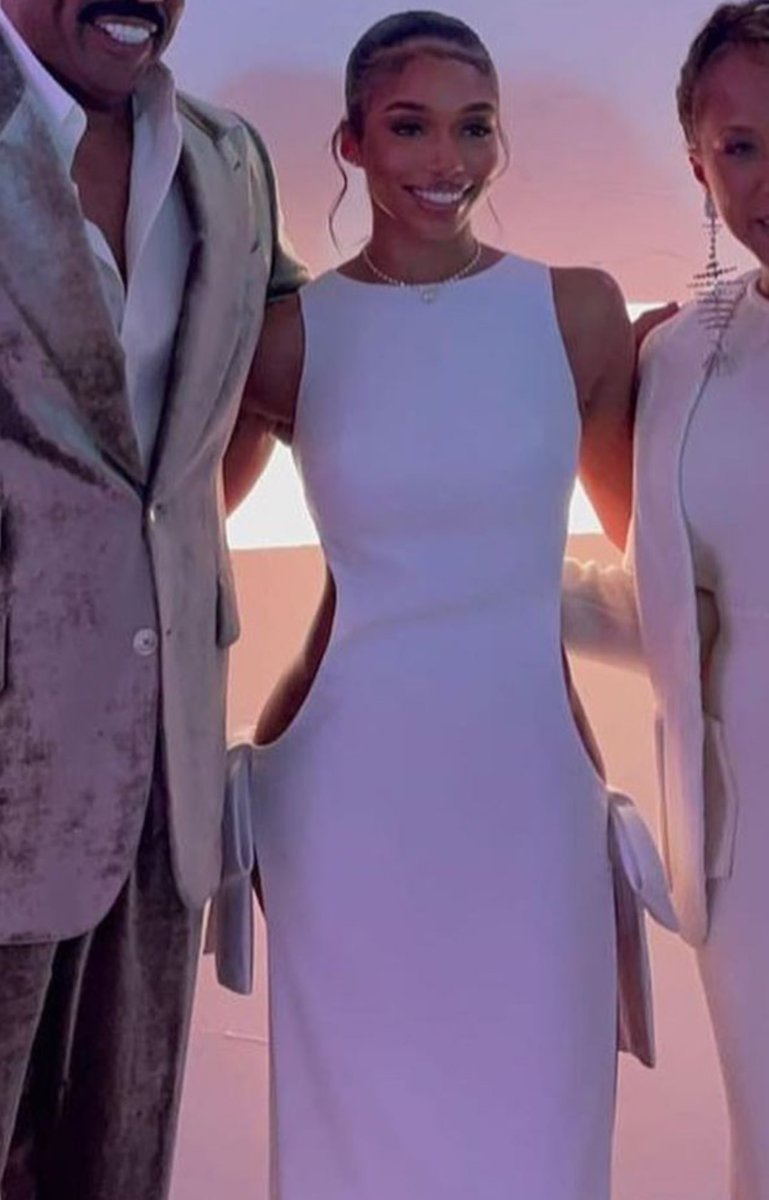 tay tweet media